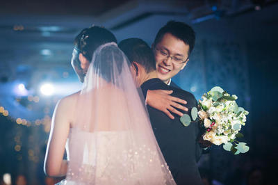 祝福订婚的诗句