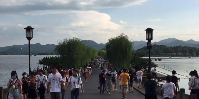 五一游玩的心情说说