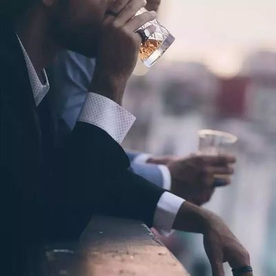 怎么表达相见恨晚心情